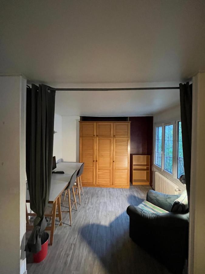 Appartement Fond De Jardin 1 Etage ปาเลโซ ภายนอก รูปภาพ